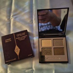 Charlotte Tilbury Luxury Eyeshadow Palette The Golden Goddess